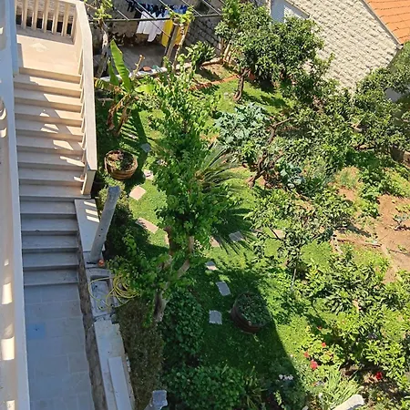 Vicko Vodnica * Zaton (Dubrovnik-Neretva)