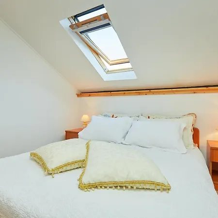 Vicko Vodnica * Zaton (Dubrovnik-Neretva)